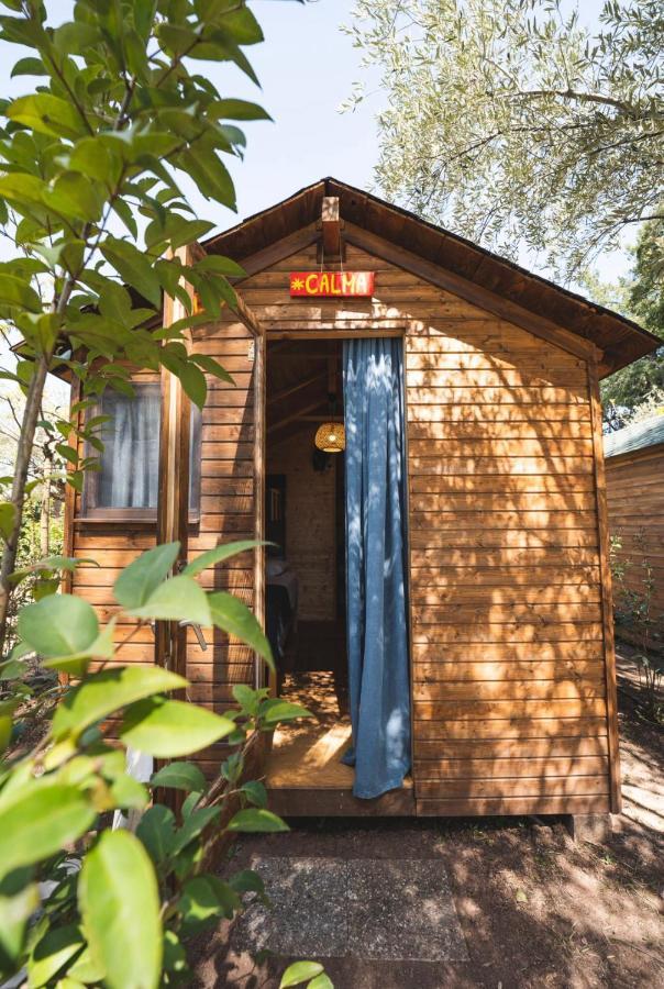ホテル Nisi Glamping パラリア・ラホン エクステリア 写真