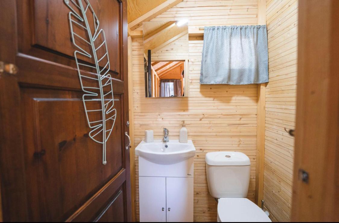 ホテル Nisi Glamping パラリア・ラホン 部屋 写真