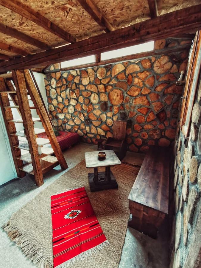 ホテル Nisi Glamping パラリア・ラホン エクステリア 写真